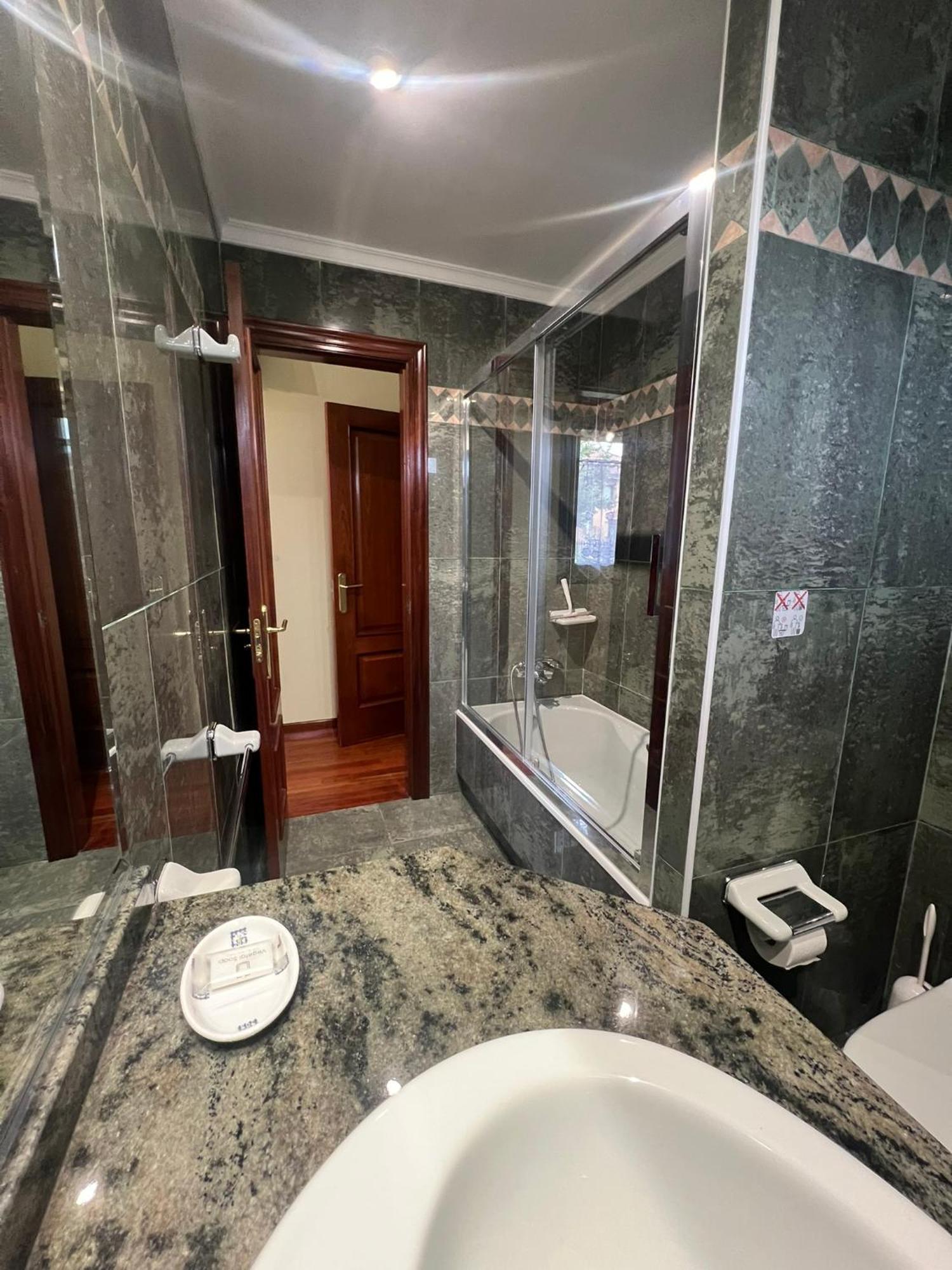 Gestiona2R- Casa Grande En El Centro De Llanes Villa Eksteriør billede